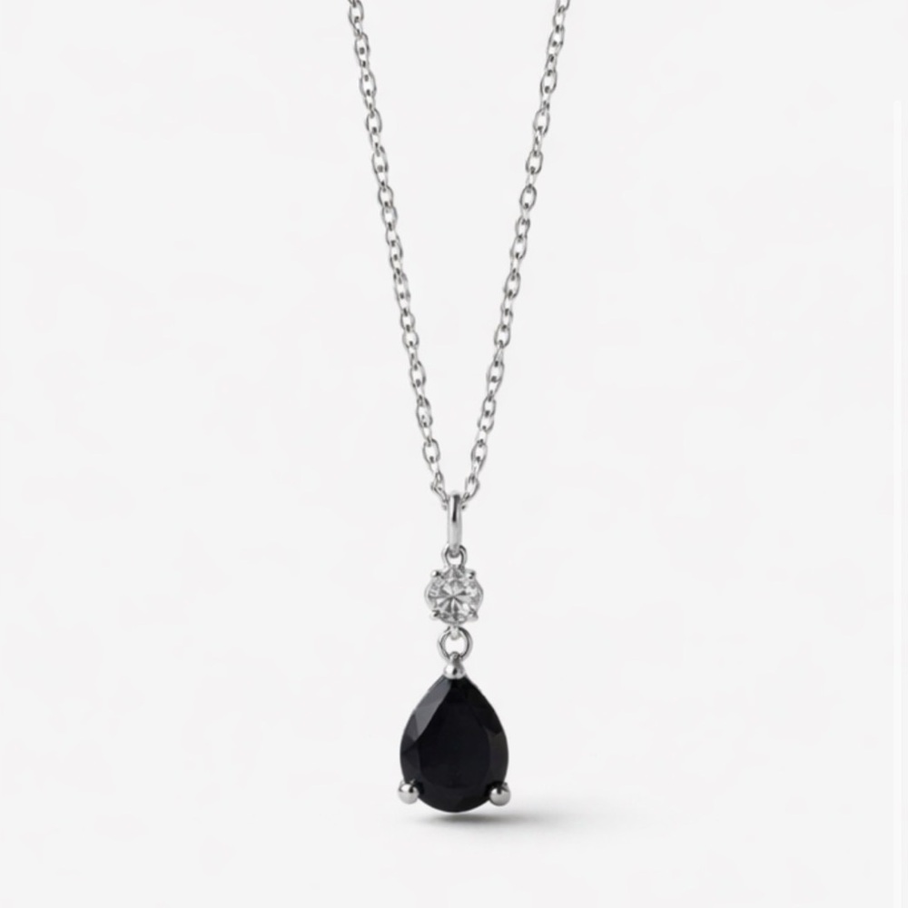 Beautiful Tear Drop Necklace